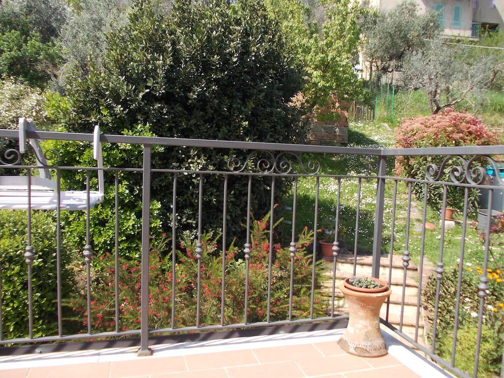 Casa Ricciardi Apartamento Chianni Quarto foto
