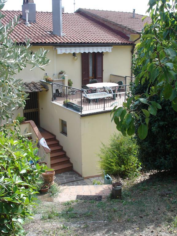 Casa Ricciardi Apartamento Chianni Quarto foto